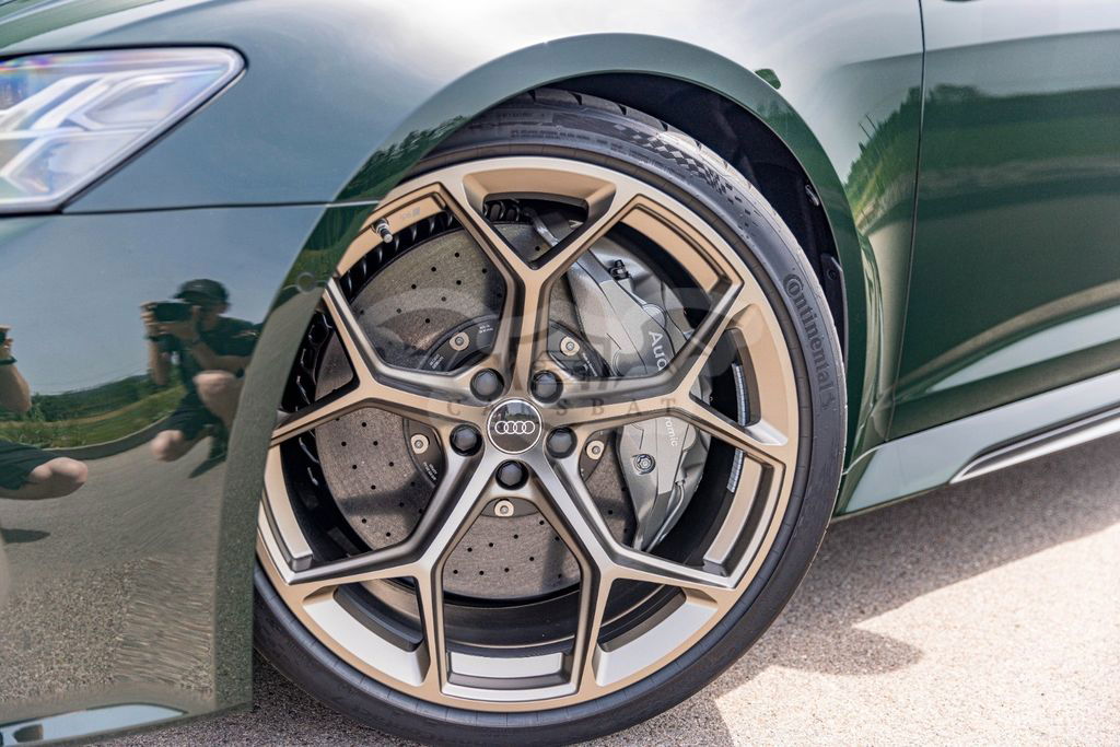 Audi RS6 2024