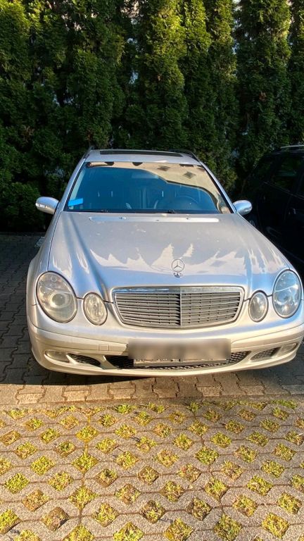 Mercedes-Benz 270 2003