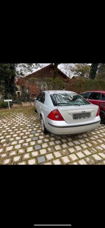 Ford Mondeo 2000