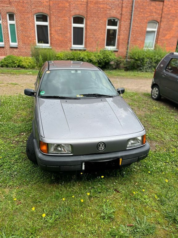 Volkswagen Passat 1992