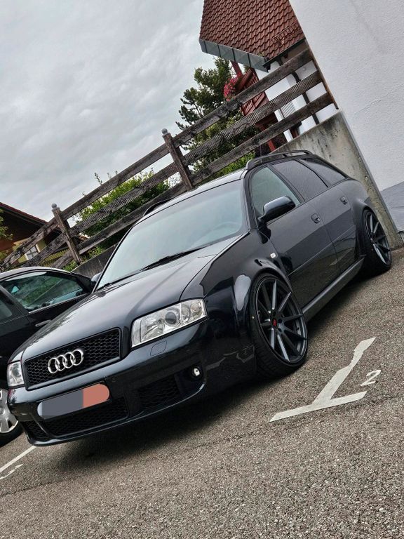 Audi RS6 2003