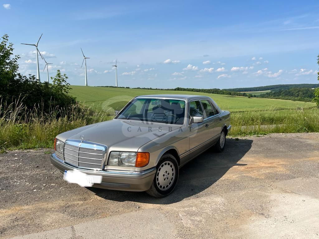 Mercedes-Benz 260 1988