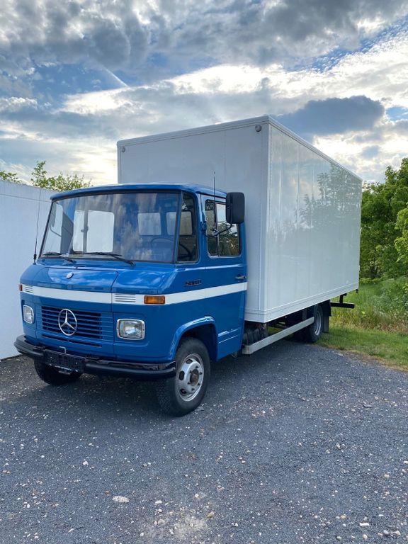 Mercedes-Benz T2 1980