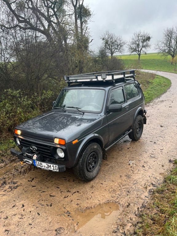 Lada Niva 2022