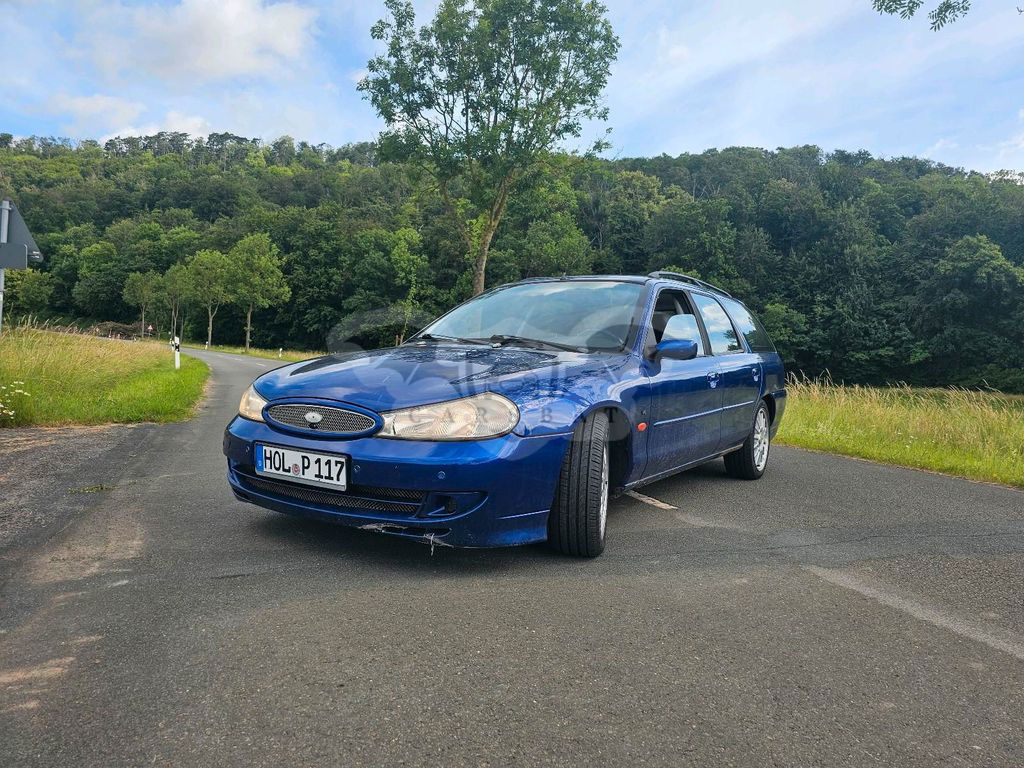 Ford Mondeo 2001