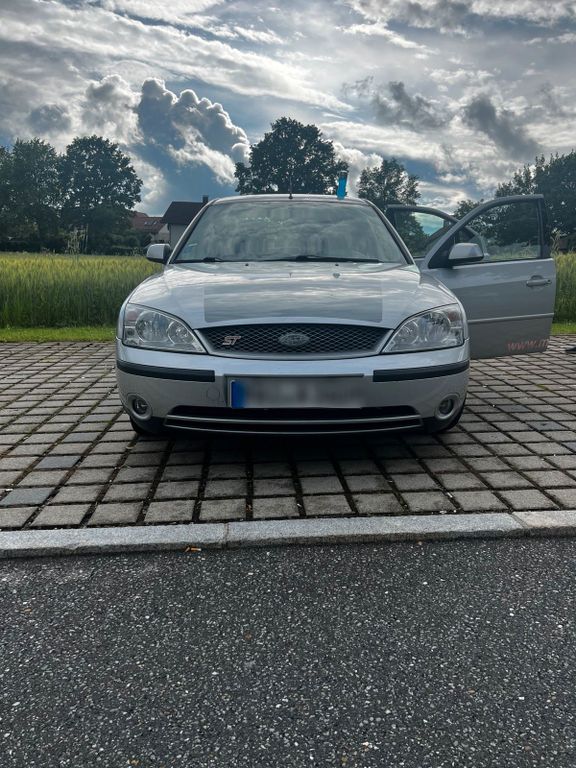 Ford Mondeo 2001