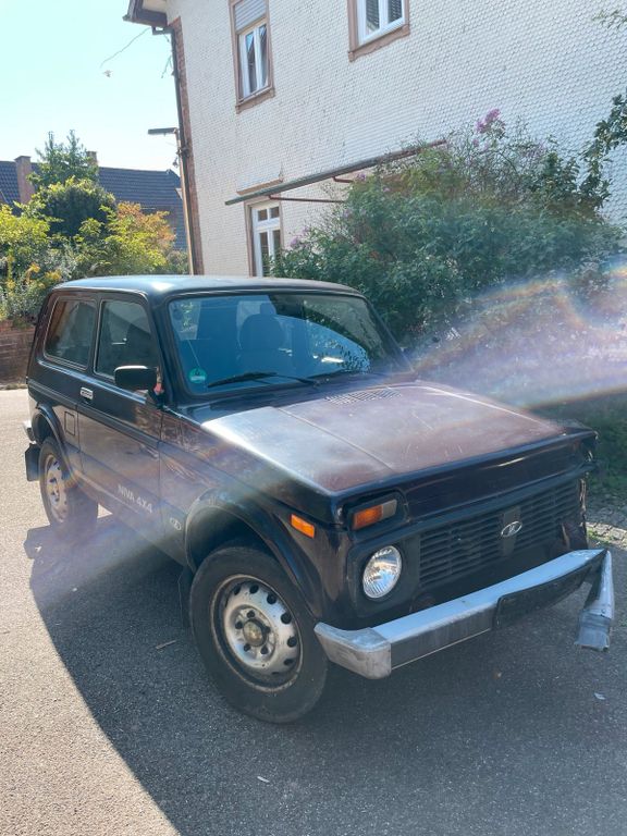 Lada Niva 2008