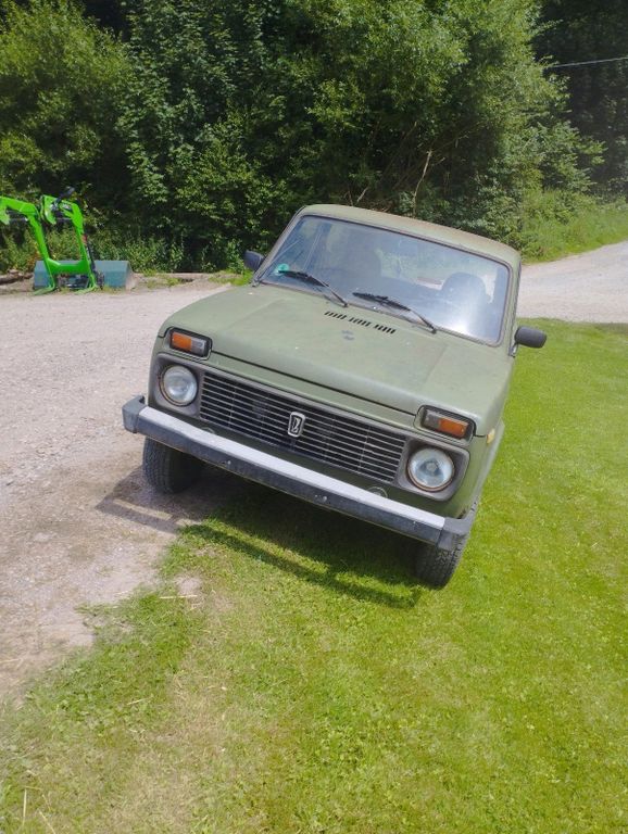 Lada Niva 2002