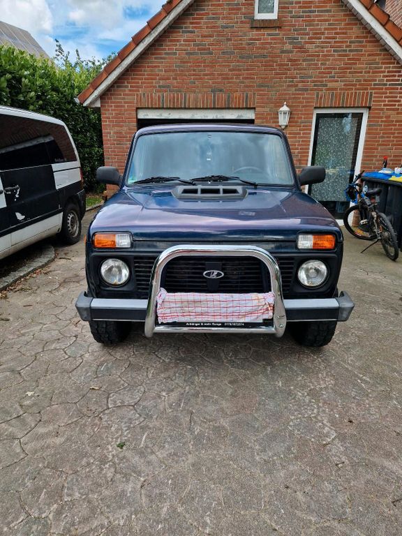 Lada Niva 2015