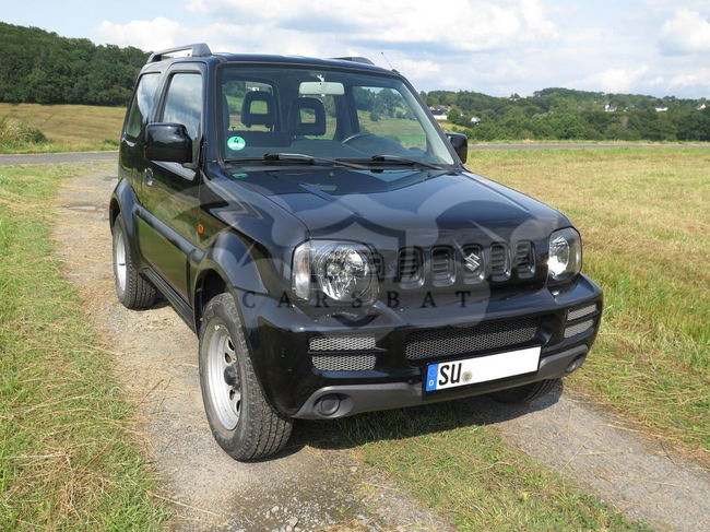 Suzuki Jimny 2011