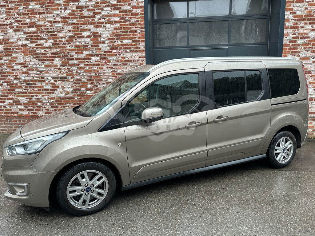 Ford Grand Tourneo 2019