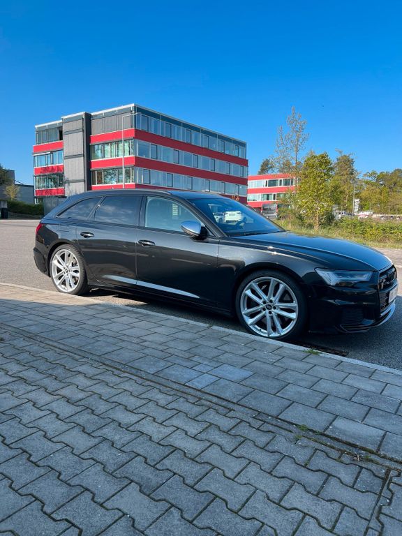 Audi S1 2019