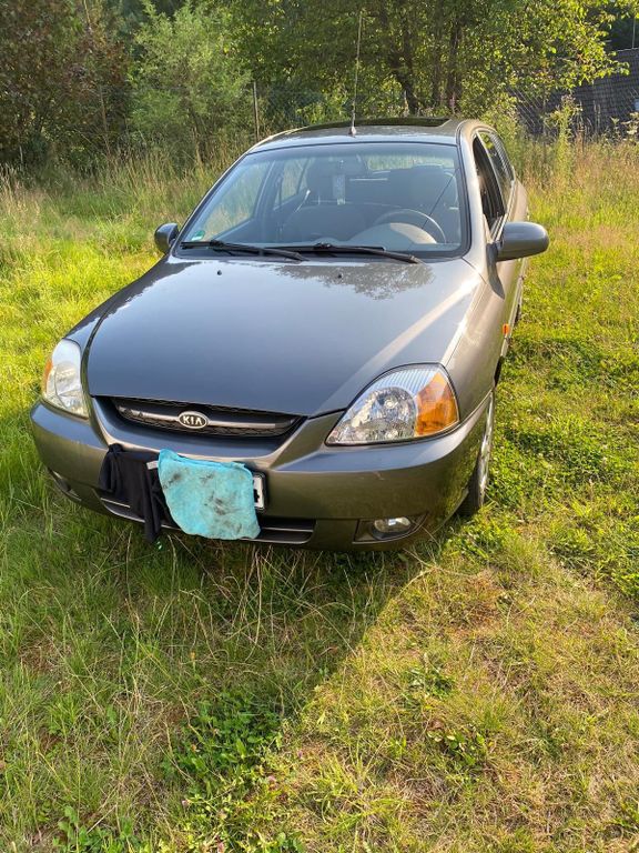 Kia Rio 2003