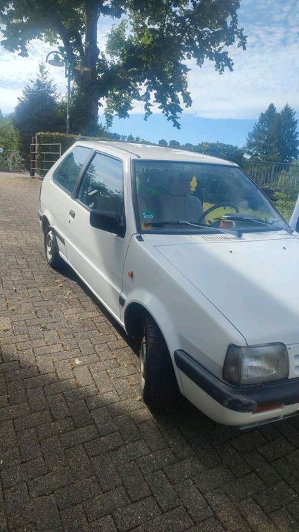 Nissan Micra 1990