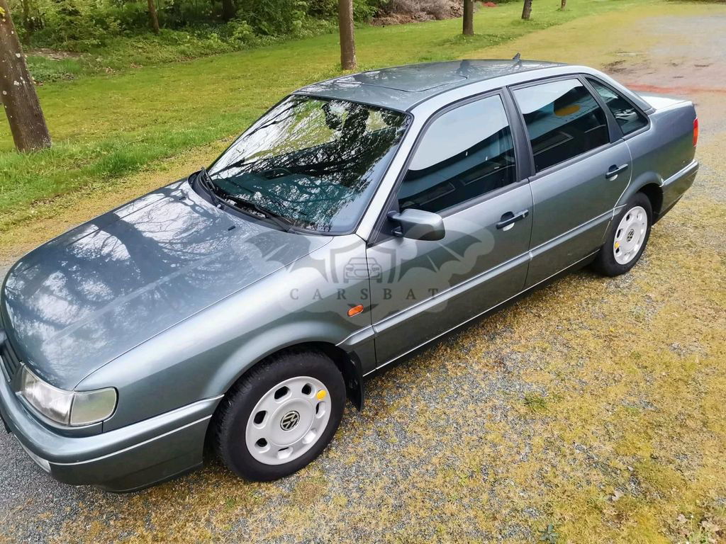 Volkswagen Passat 1993