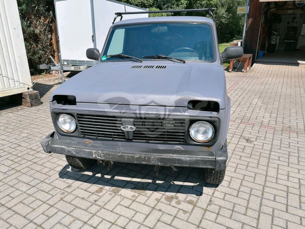Lada Niva 2011