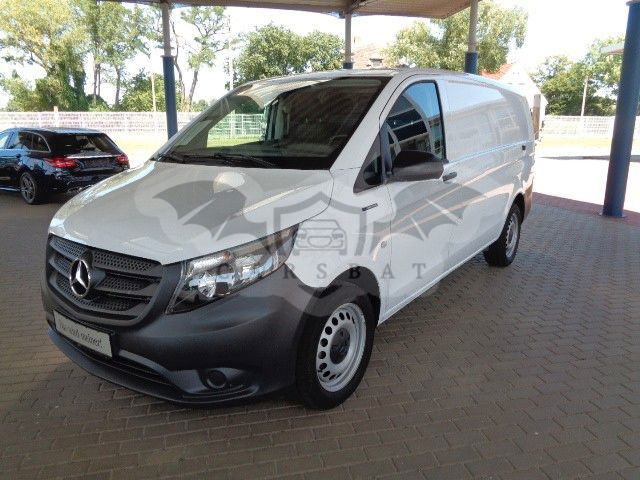 Mercedes-Benz LN 2020