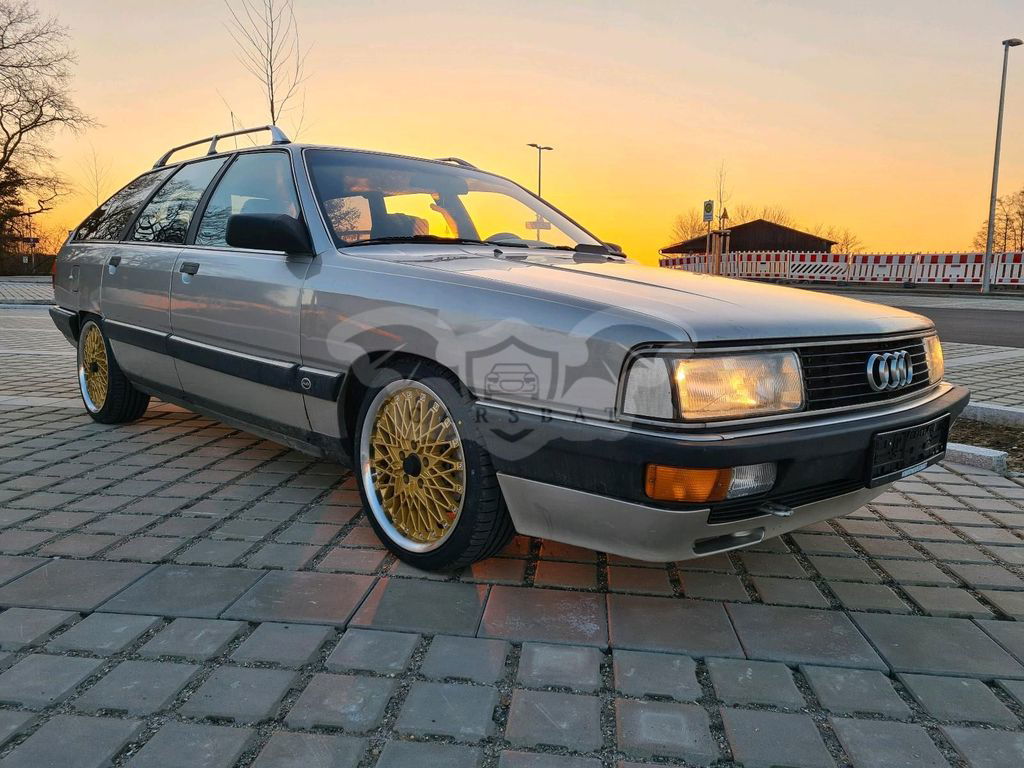 Audi 200 1988