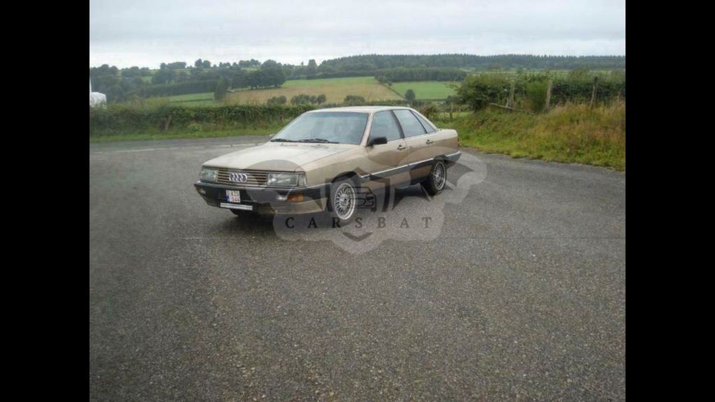 Audi 200 1984