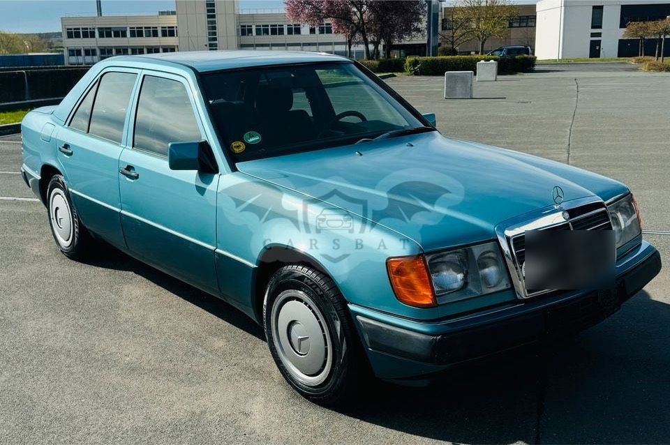 Mercedes-Benz 260 1991