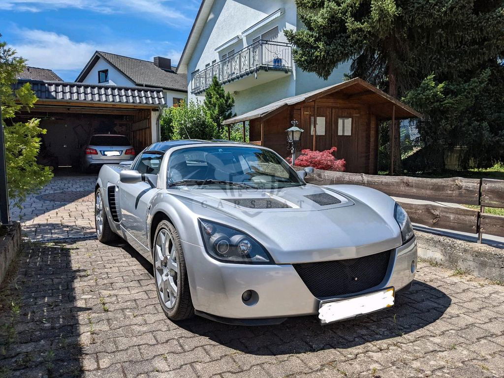 Opel Speedster 2003