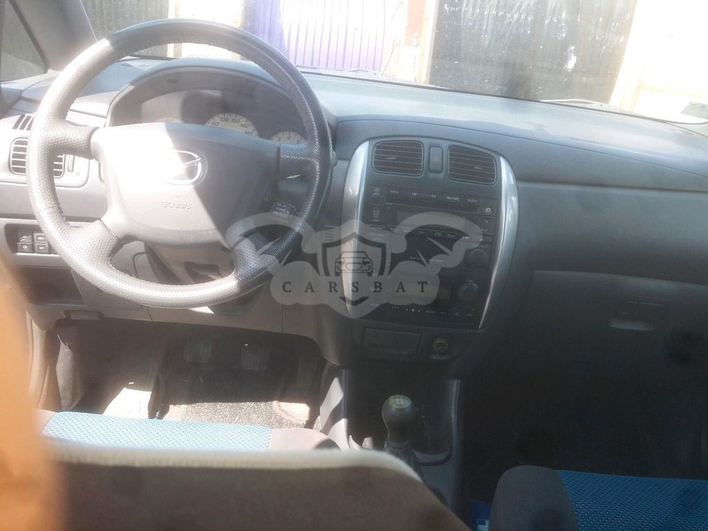 Mazda Premacy 2003