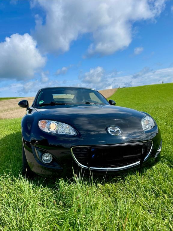 Mazda MX-5 (Miata) 2012
