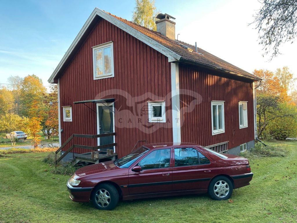 Peugeot 605 1996