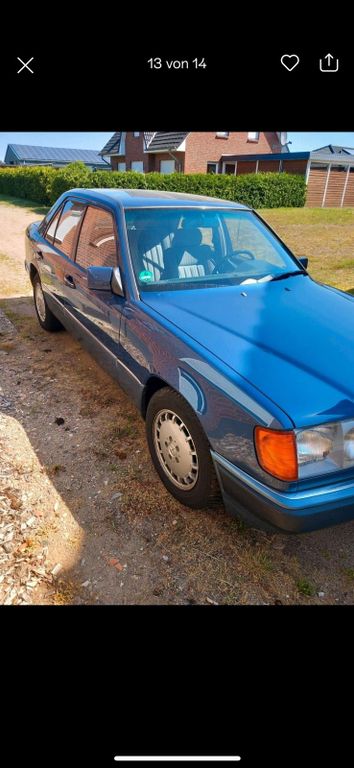 Mercedes-Benz 260 1990