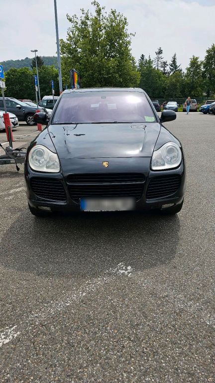 Porsche Cayenne 2003