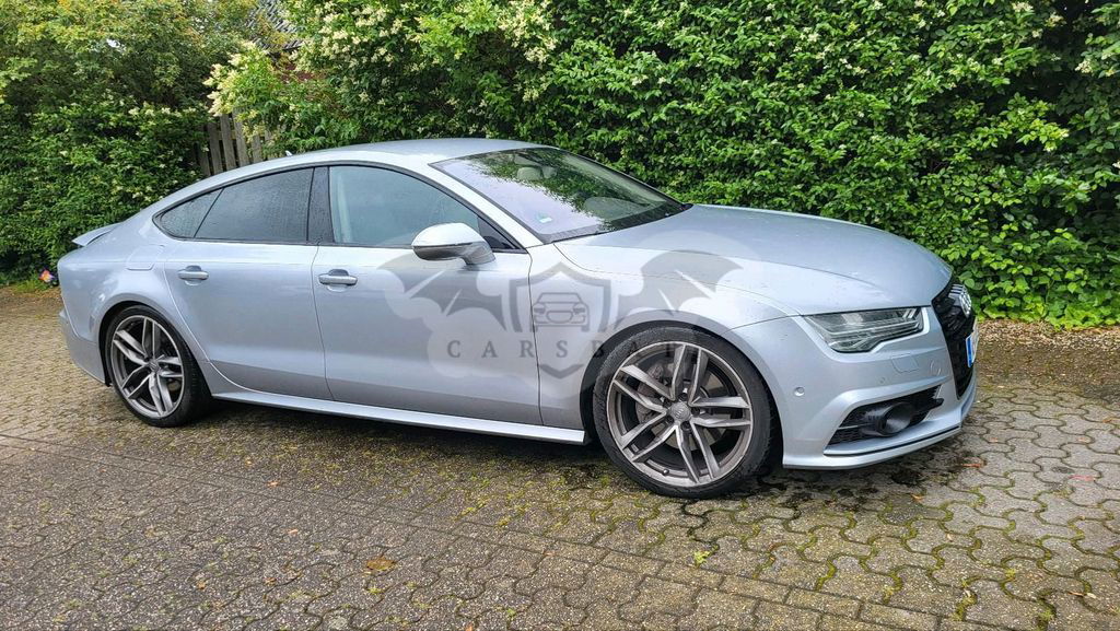 Audi Quattro 2015