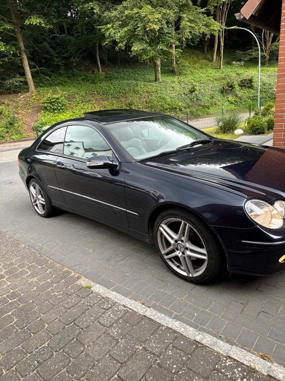 Mercedes-Benz 240 2003